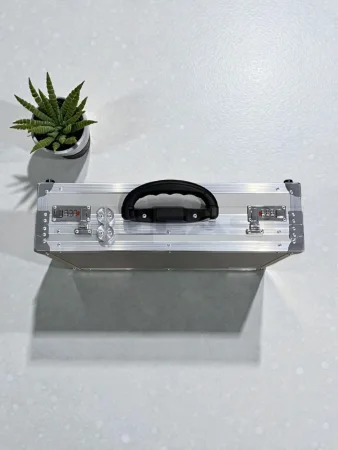 Кофр алюминиевый с кодовым замком